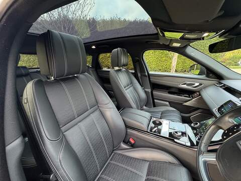 Land Rover Range Rover Velar 3.0 D300 R-Dynamic HSE Auto 4WD Euro 6 (s/s) 5dr - U10003979