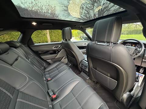 Land Rover Range Rover Velar 3.0 D300 R-Dynamic HSE Auto 4WD Euro 6 (s/s) 5dr - U10003979
