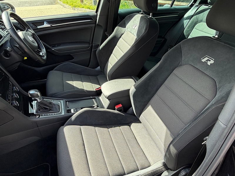 Volkswagen Golf 2.0 TSI R DSG 4Motion Euro 6 (s/s) 5dr - U10003983