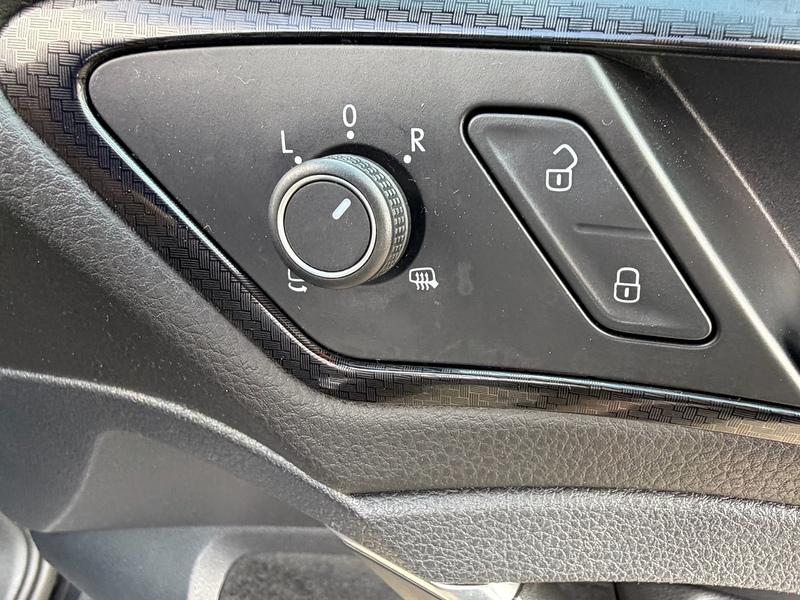 Volkswagen Golf 2.0 TSI R DSG 4Motion Euro 6 (s/s) 5dr - U10003983