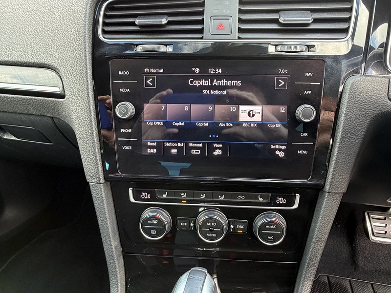 Volkswagen Golf 2.0 TSI R DSG 4Motion Euro 6 (s/s) 5dr - U10003983