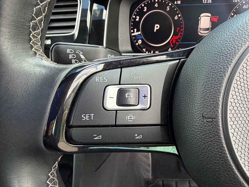 Volkswagen Golf 2.0 TSI R DSG 4Motion Euro 6 (s/s) 5dr - U10003983