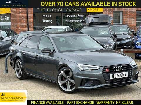 Audi A4 Avant 2.0 TSI R Estate 5dr Petrol DSG 4Motion Euro 6 (s/s) (310 ps)