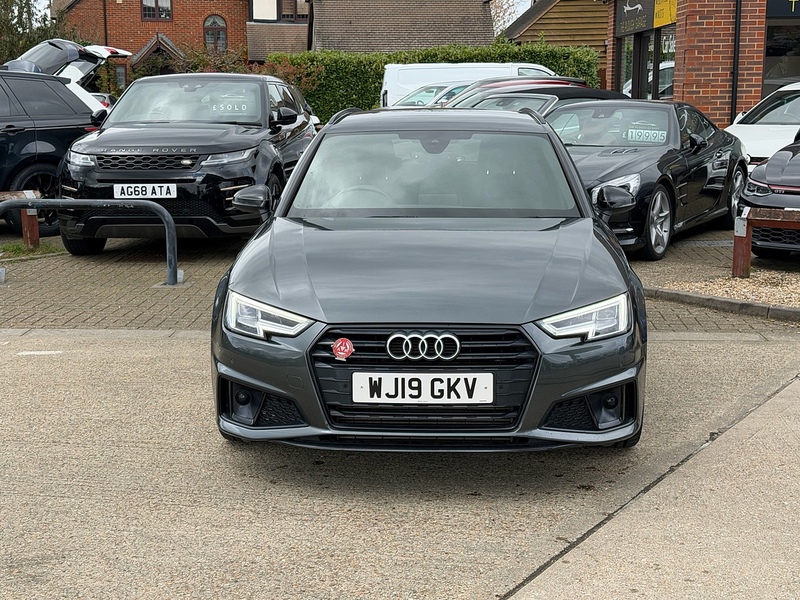 Audi A4 Avant 2.0 TFSI 40 Black Edition S Tronic Euro 6 (s/s) 5dr - U10003985