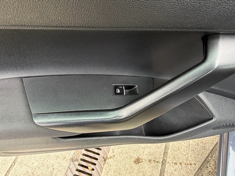 Volkswagen Polo 1.0 TSI Life Euro 6 (s/s) 5dr - U10003987