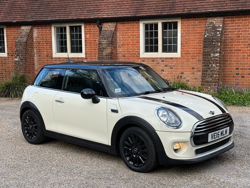 MINI Hatch 1.5 Cooper Hatchback 3dr Petrol Manual Euro 6 (s/s) (136 ps) - U10003988