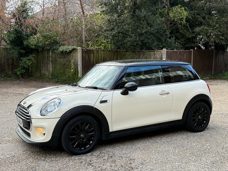 MINI Hatch 1.5 Cooper Hatchback 3dr Petrol Manual Euro 6 (s/s) (136 ps) - U10003988