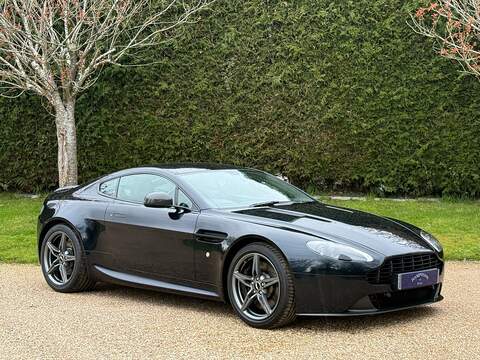 Aston Martin Vantage 4.7 V8 Coupe 2dr Petrol Sportshift II Euro 6 (420 bhp) - U10003989