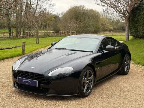 Aston Martin Vantage 4.7 V8 Coupe 2dr Petrol Sportshift II Euro 6 (420 bhp) - U10003989