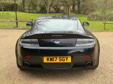 Aston Martin Vantage 4.7 V8 Coupe 2dr Petrol Sportshift II Euro 6 (420 bhp) - U10003989