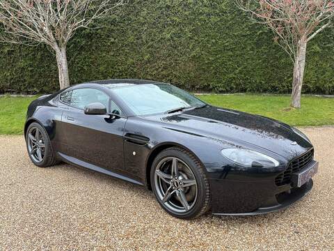Aston Martin Vantage 4.7 V8 Coupe 2dr Petrol Sportshift II Euro 6 (420 bhp) - U10003989