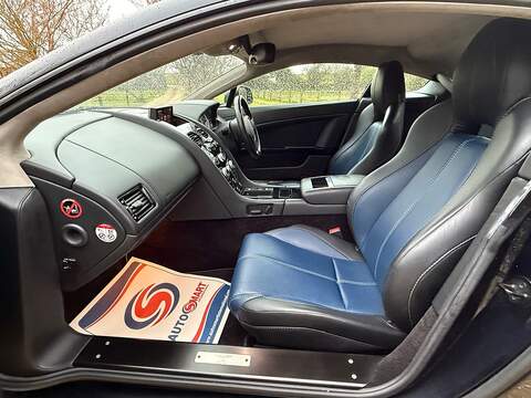 Aston Martin Vantage 4.7 V8 Coupe 2dr Petrol Sportshift II Euro 6 (420 bhp) - U10003989