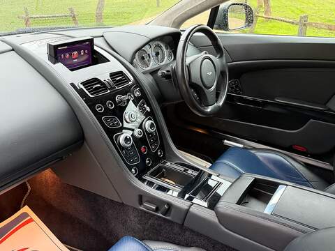 Aston Martin Vantage 4.7 V8 Coupe 2dr Petrol Sportshift II Euro 6 (420 bhp) - U10003989