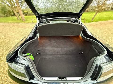 Aston Martin Vantage 4.7 V8 Coupe 2dr Petrol Sportshift II Euro 6 (420 bhp) - U10003989