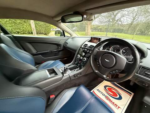 Aston Martin Vantage 4.7 V8 Coupe 2dr Petrol Sportshift II Euro 6 (420 bhp) - U10003989