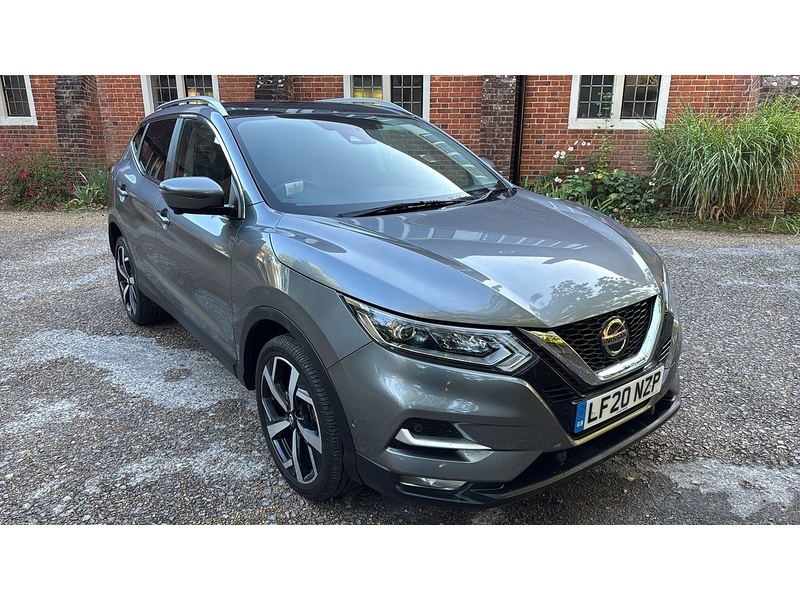 Nissan Qashqai 1.3 DIG-T Tekna SUV 5dr Petrol Manual Euro 6 (s/s) (140 ps) - U10003992