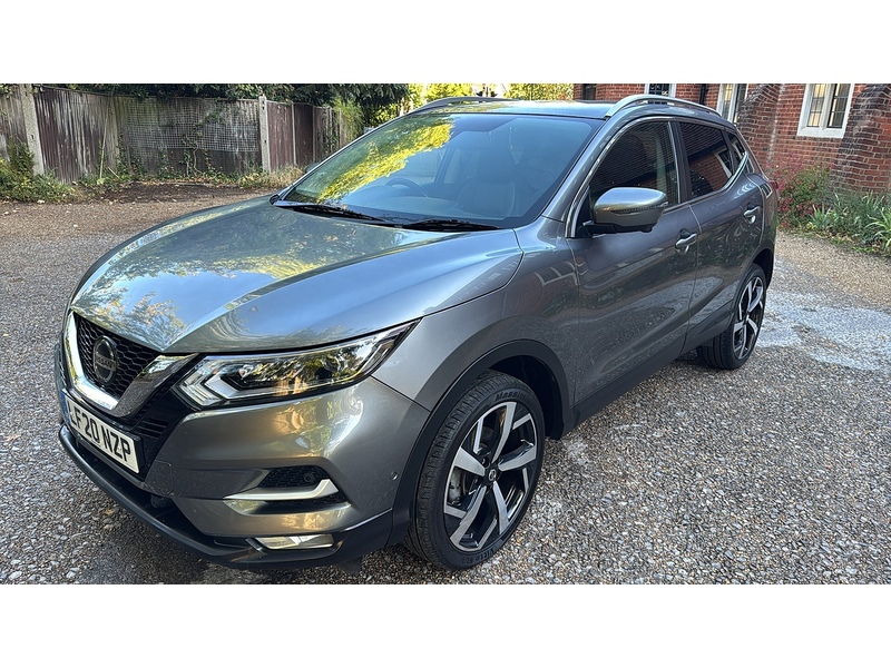 Nissan Qashqai 1.3 DIG-T Tekna SUV 5dr Petrol Manual Euro 6 (s/s) (140 ps) - U10003992