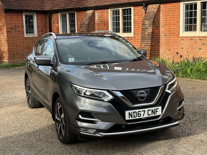 Nissan Qashqai 1.2 DIG-T Tekna SUV 5dr Petrol Manual Euro 6 (s/s) (115 ps) - U10003994