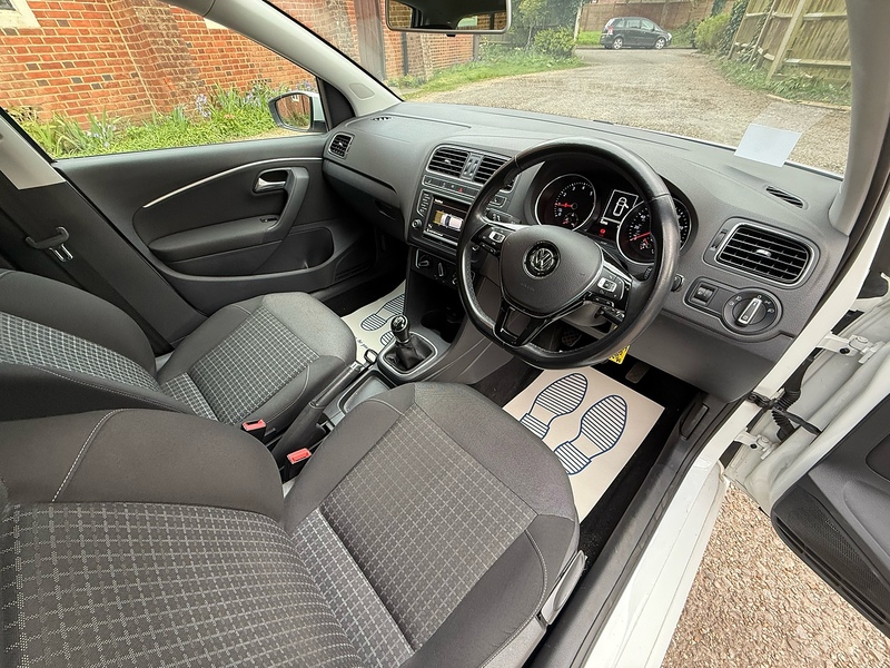 Volkswagen Polo 1.0 BlueMotion Tech Match Hatchback 5dr Petrol Manual Euro 6 (s/s) (60 ps) - U10003995