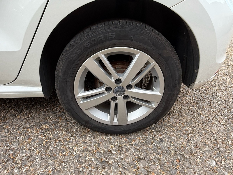 Volkswagen Polo 1.0 BlueMotion Tech Match Hatchback 5dr Petrol Manual Euro 6 (s/s) (60 ps) - U10003995