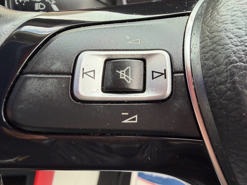 Volkswagen Polo 1.0 TSI GPF beats Hatchback 5dr Petrol Manual Euro 6 (s/s) (95 ps) - U10003996