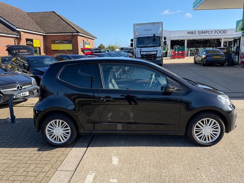 Volkswagen up! 1.0 up! Hatchback 3dr Petrol Manual Euro 6 (s/s) (65 ps) - U10003998