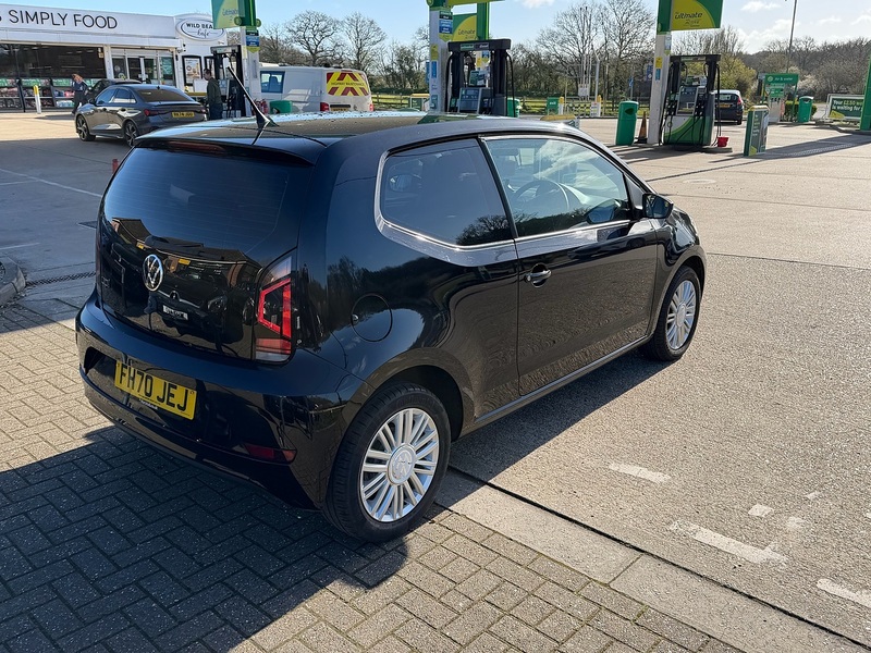 Volkswagen up! 1.0 up! Hatchback 3dr Petrol Manual Euro 6 (s/s) (65 ps) - U10003998