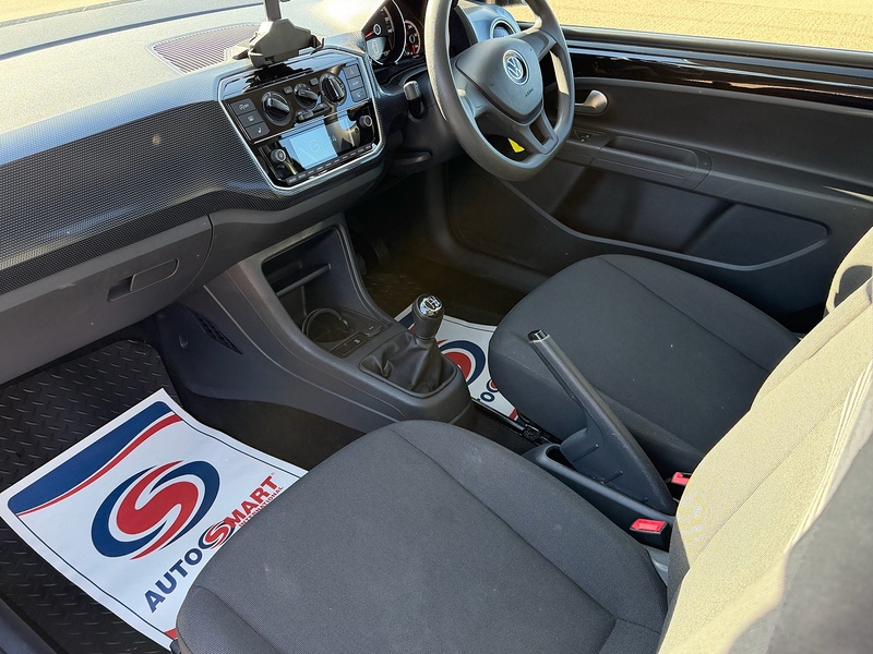 Volkswagen up! 1.0 up! Hatchback 3dr Petrol Manual Euro 6 (s/s) (65 ps) - U10003998