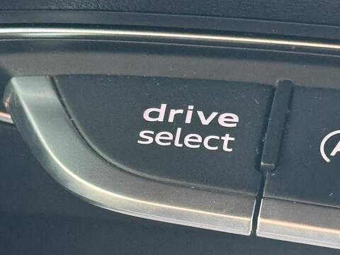 Audi TT 2.0 TFSI 40 Black Edition Coupe 3dr Petrol S Tronic Euro 6 (s/s) (197 ps) - U10003999