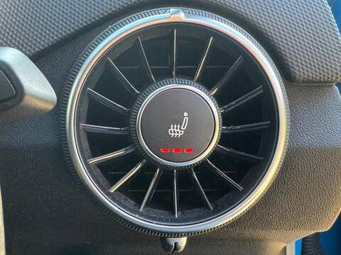 Audi TT 2.0 TFSI 40 Black Edition Coupe 3dr Petrol S Tronic Euro 6 (s/s) (197 ps) - U10003999