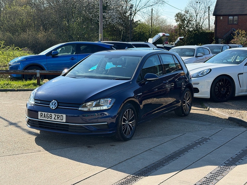 Volkswagen Golf 1.5 TSI EVO SE Nav Hatchback 5dr Petrol Manual Euro 6 (s/s) (130 ps) - U10004000