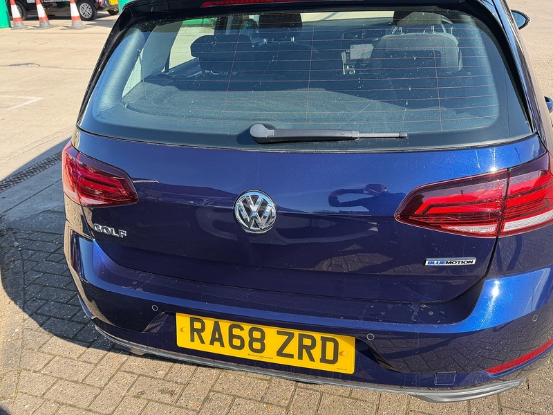 Volkswagen Golf 1.5 TSI EVO SE Nav Hatchback 5dr Petrol Manual Euro 6 (s/s) (130 ps) - U10004000