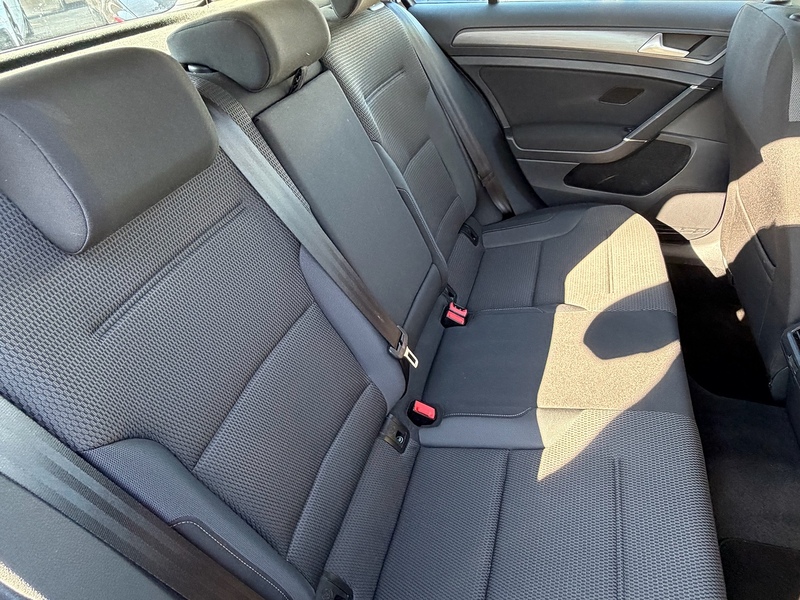 Volkswagen Golf 1.5 TSI EVO SE Nav Hatchback 5dr Petrol Manual Euro 6 (s/s) (130 ps) - U10004000