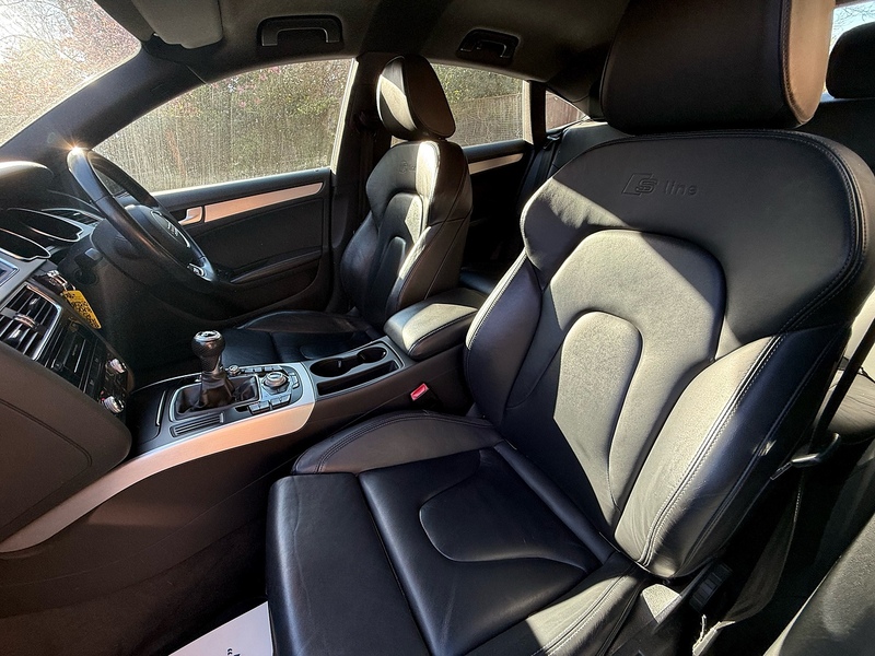 Audi A5 2.0 TDI S line Sportback 5dr Diesel Manual Euro 5 (s/s) (177 ps) - U10004003