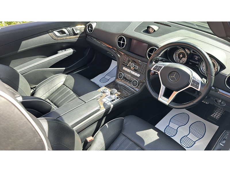 Mercedes-Benz SL 3.5 SL350 AMG Sport Convertible 2dr Petrol G-Tronic Euro 5 (s/s) (306 ps) - U10004005