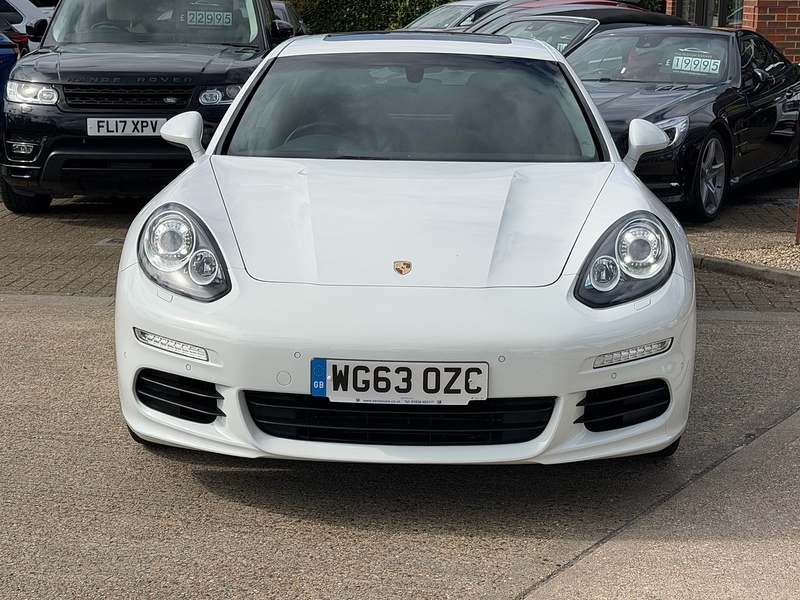 Porsche Panamera 3.0D V6 Hatchback 5dr Diesel TiptronicS Euro 5 (s/s) (250 ps) - U10004006