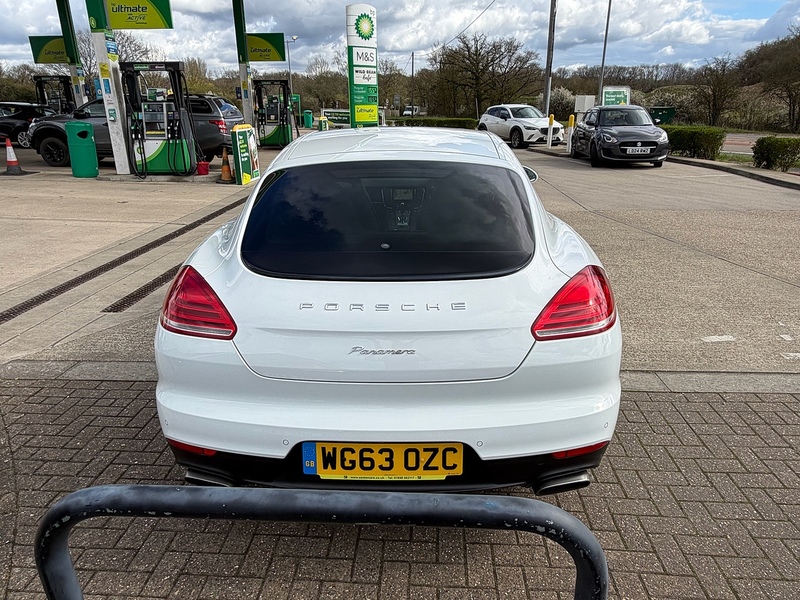 Porsche Panamera 3.0D V6 Hatchback 5dr Diesel TiptronicS Euro 5 (s/s) (250 ps) - U10004006