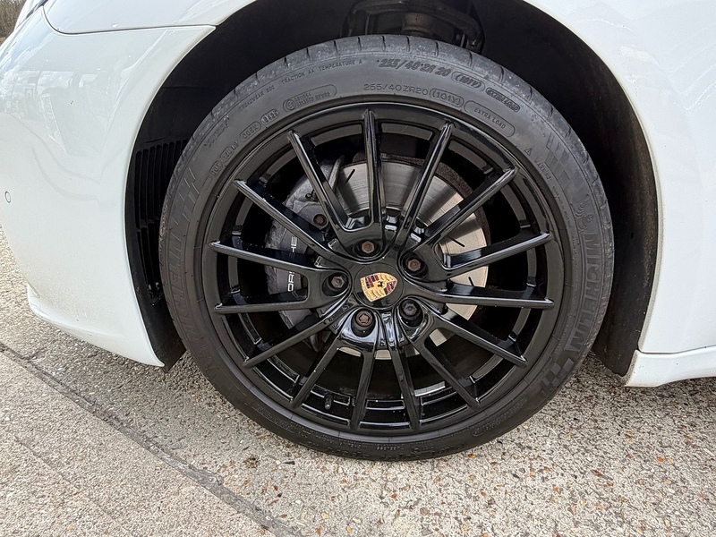 Porsche Panamera 3.0D V6 Hatchback 5dr Diesel TiptronicS Euro 5 (s/s) (250 ps) - U10004006