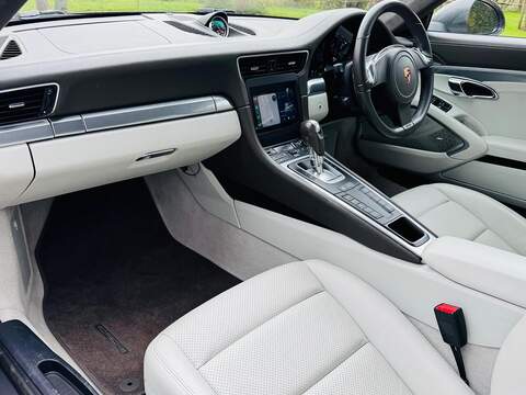 Porsche 911 3.4 991 Carrera PDK Euro 5 (s/s) 2dr Euro 5 - U10004007