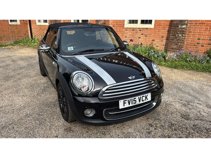 MINI Convertible 1.6 Cooper Convertible 2dr Petrol Manual Euro 6 (s/s) (122 ps) - U10004008