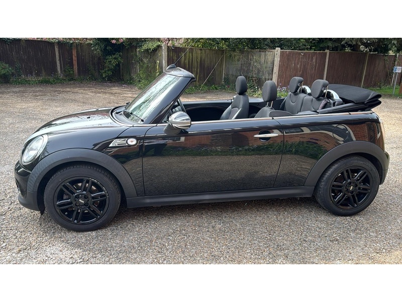 MINI Convertible 1.6 Cooper Convertible 2dr Petrol Manual Euro 6 (s/s) (122 ps) - U10004008