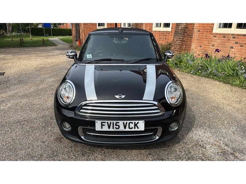 MINI Convertible 1.6 Cooper Convertible 2dr Petrol Manual Euro 6 (s/s) (122 ps) - U10004008