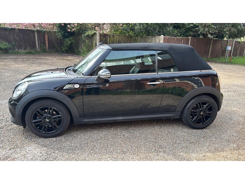 MINI Convertible 1.6 Cooper Convertible 2dr Petrol Manual Euro 6 (s/s) (122 ps) - U10004008