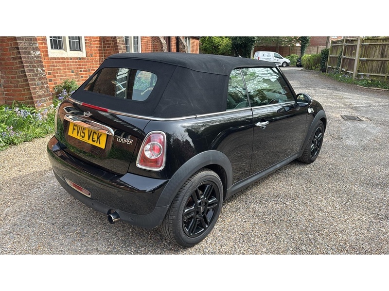 MINI Convertible 1.6 Cooper Convertible 2dr Petrol Manual Euro 6 (s/s) (122 ps) - U10004008