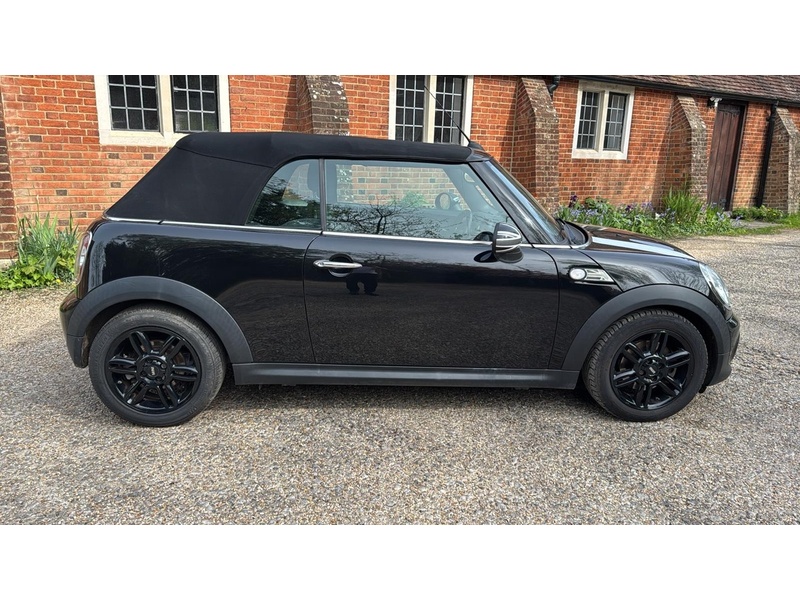 MINI Convertible 1.6 Cooper Convertible 2dr Petrol Manual Euro 6 (s/s) (122 ps) - U10004008