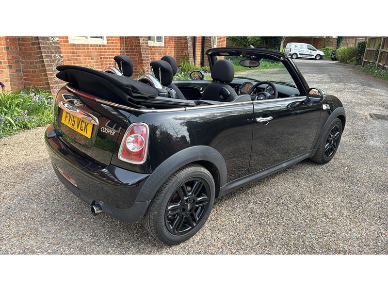 MINI Convertible 1.6 Cooper Convertible 2dr Petrol Manual Euro 6 (s/s) (122 ps) - U10004008