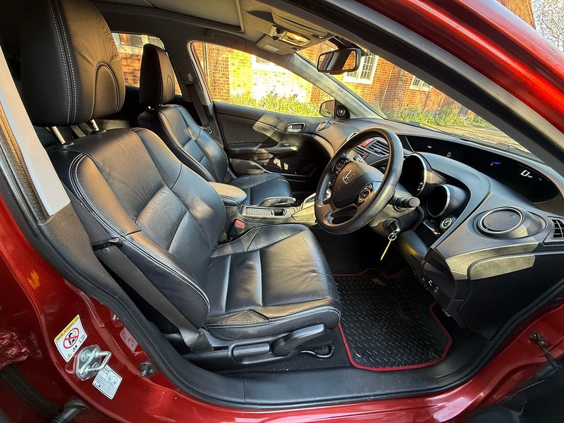 Honda Civic 1.8 i-VTEC SR Hatchback 5dr Petrol Auto Euro 5 (142 ps) - U10004011