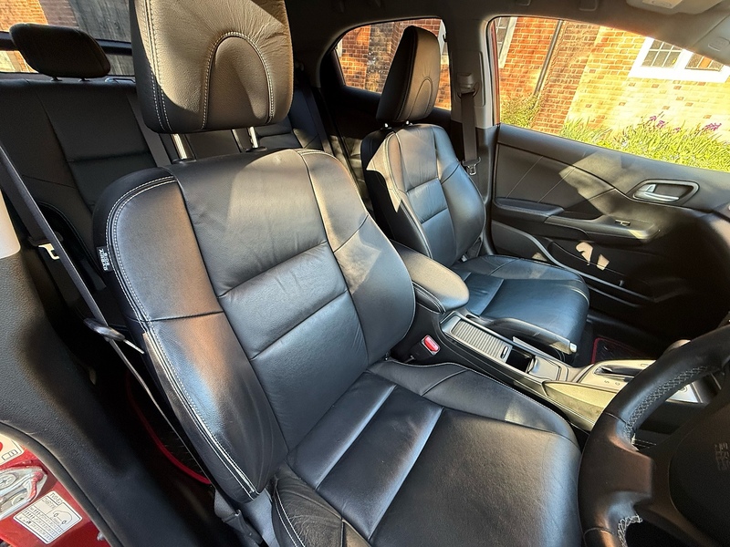 Honda Civic 1.8 i-VTEC SR Hatchback 5dr Petrol Auto Euro 5 (142 ps) - U10004011