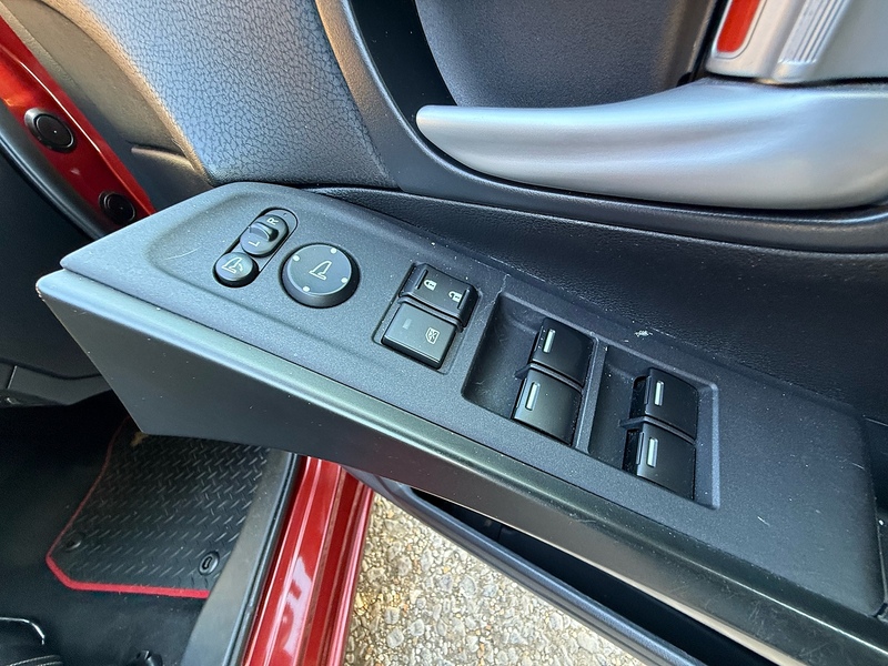 Honda Civic 1.8 i-VTEC SR Hatchback 5dr Petrol Auto Euro 5 (142 ps) - U10004011