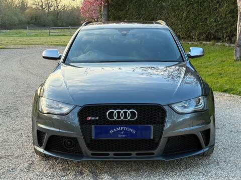 Audi RS4 Avant 4.2 FSI V8 Estate 5dr Petrol S Tronic quattro Euro 5 (450 ps) - U10004013